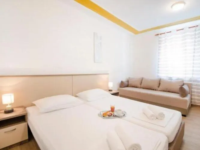 Guest House Mia St Split 0*,  Croatia